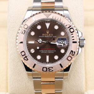Two-tone luxury sport watch with chocolate dial