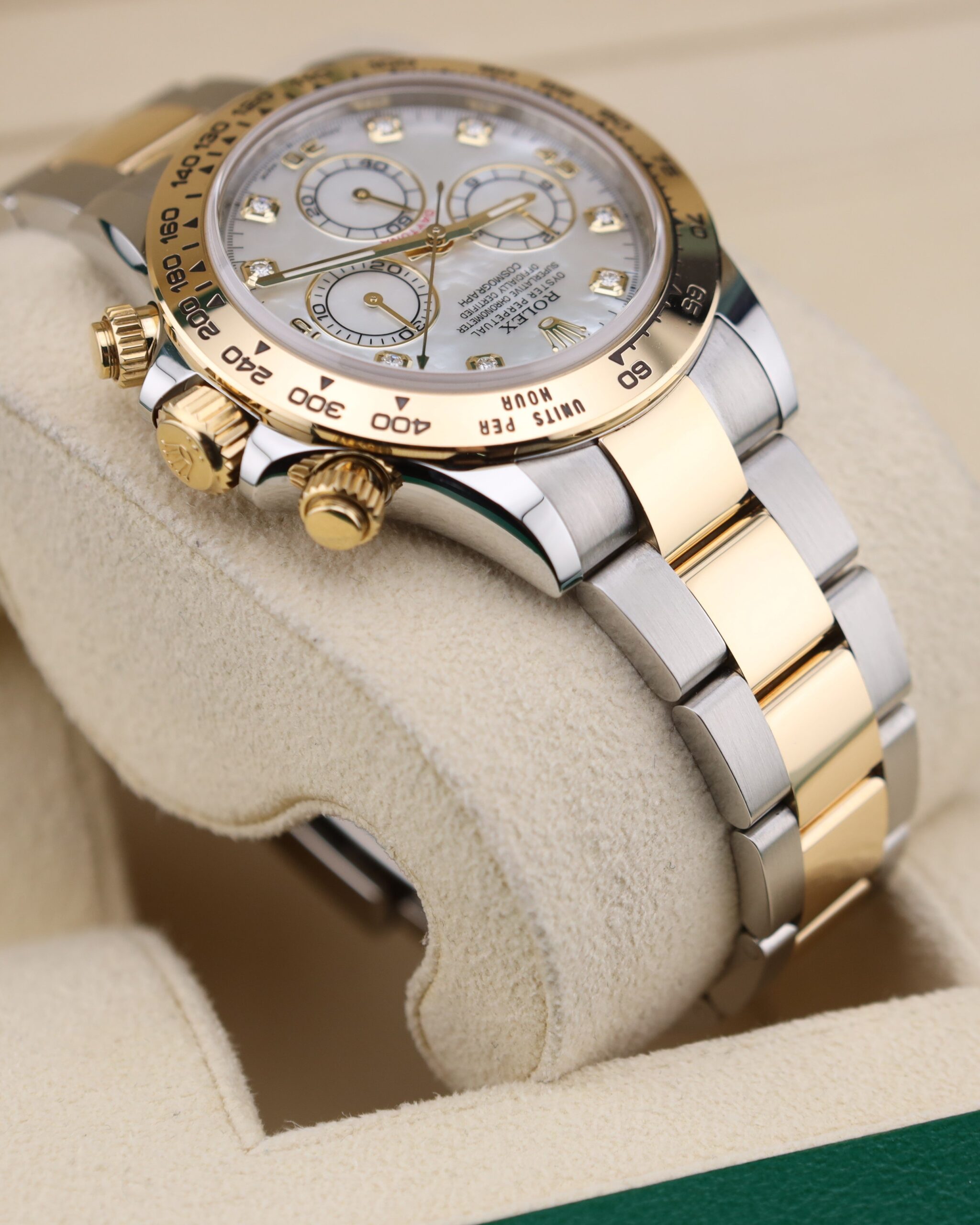 Used Swiss made mechanical watch profile