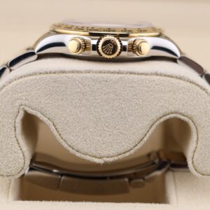 Men's vintage dress automatic watch dial