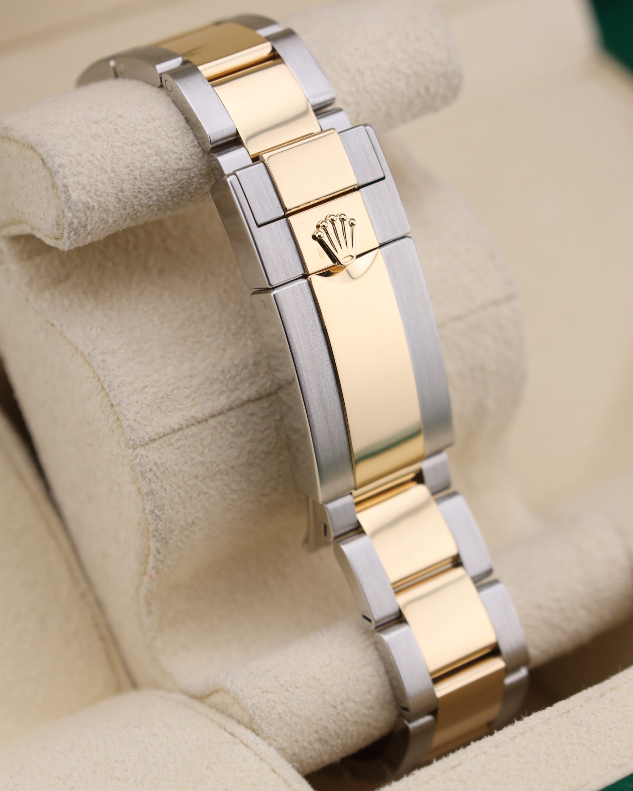 Vintage diver mechanical watch close-up