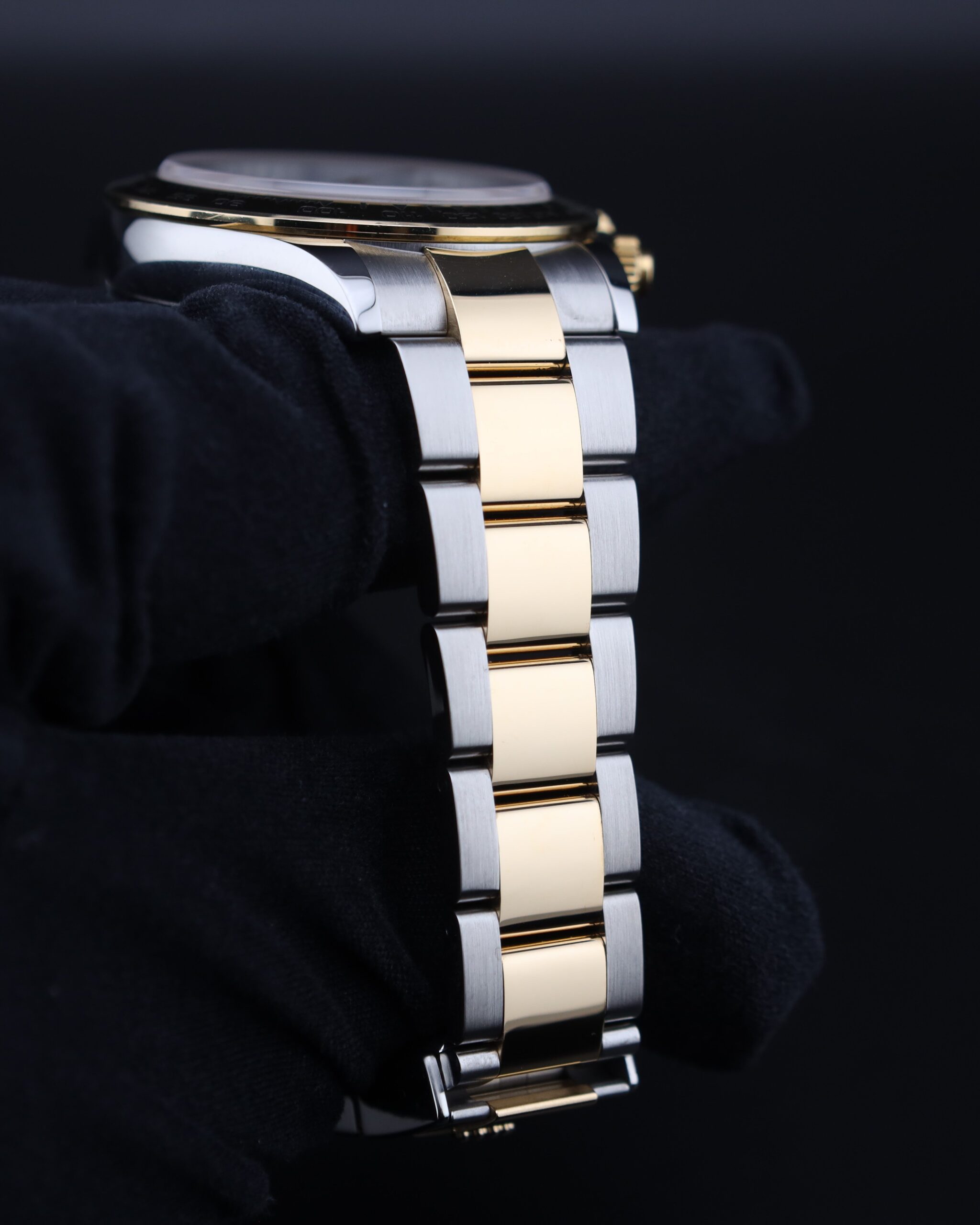 Classic pre-owned automatic dress watch