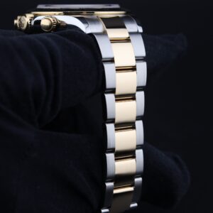 Used Swiss made mechanical watch with elegant face