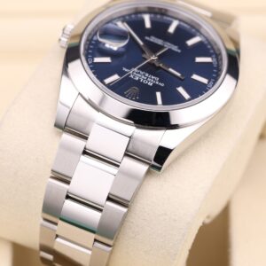 Classic pre-owned automatic dress watch