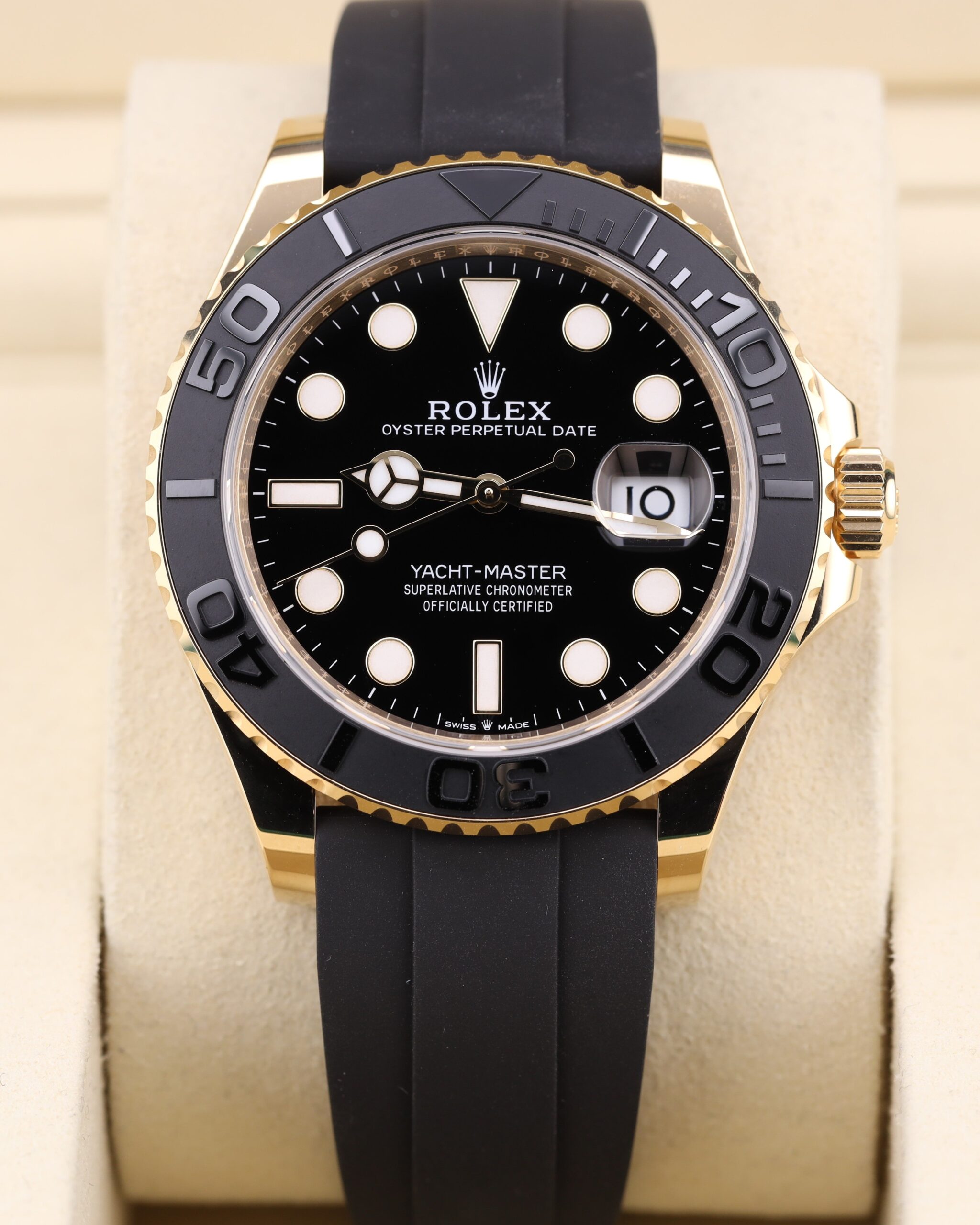 Men's vintage dress automatic watch close-up