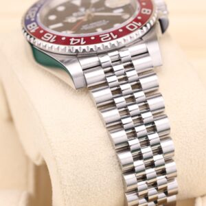 Classic vintage diver mechanical watch