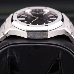 Pre-owned stainless steel chronograph watch