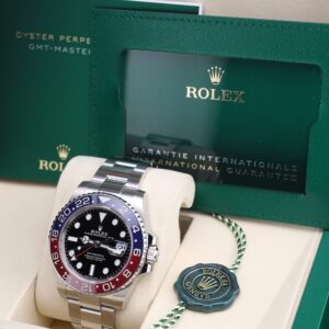 Pre-owned stainless steel chronograph with black dial