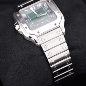 Men's vintage dress automatic watch close-up