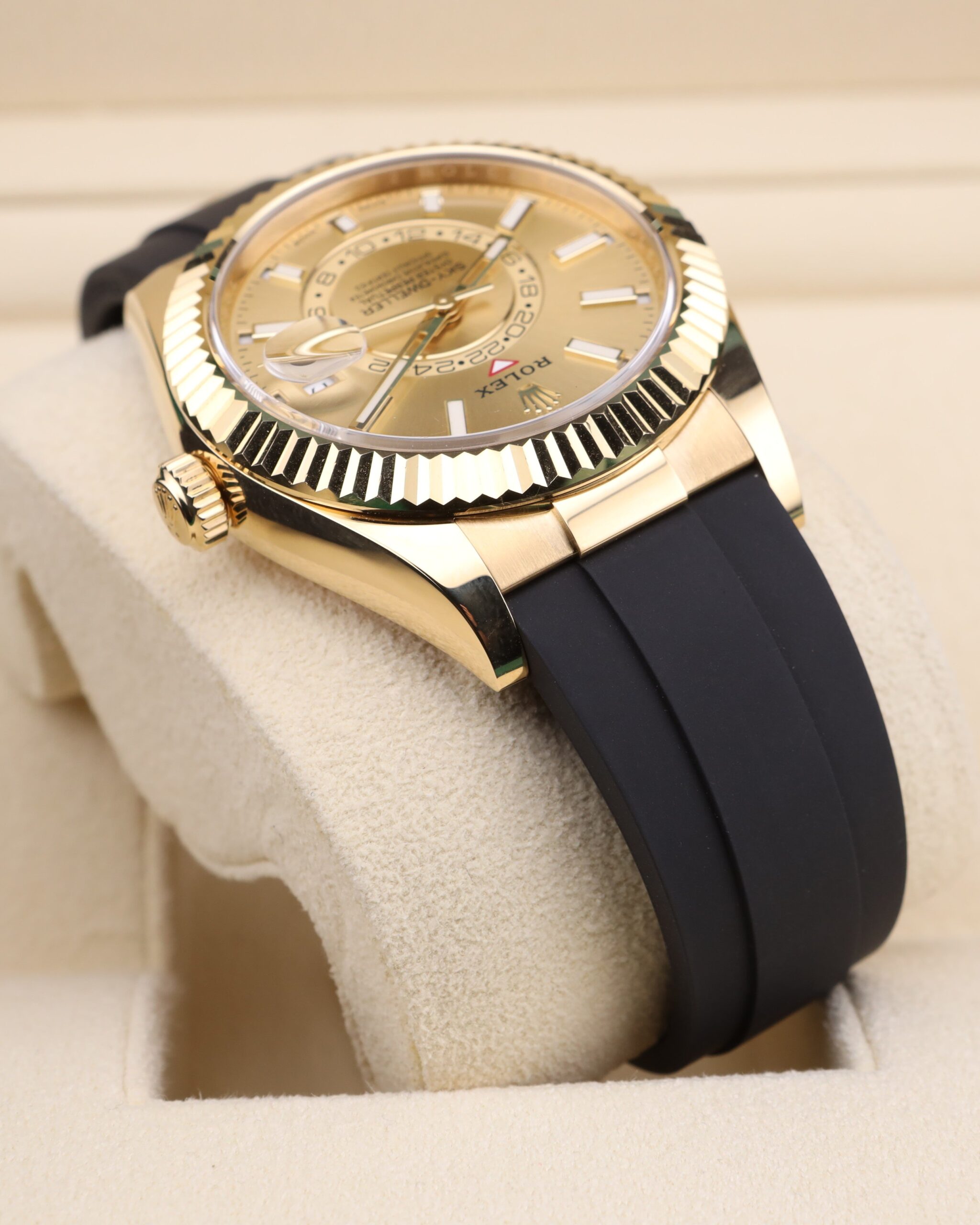 Pre-owned stainless steel chronograph watch