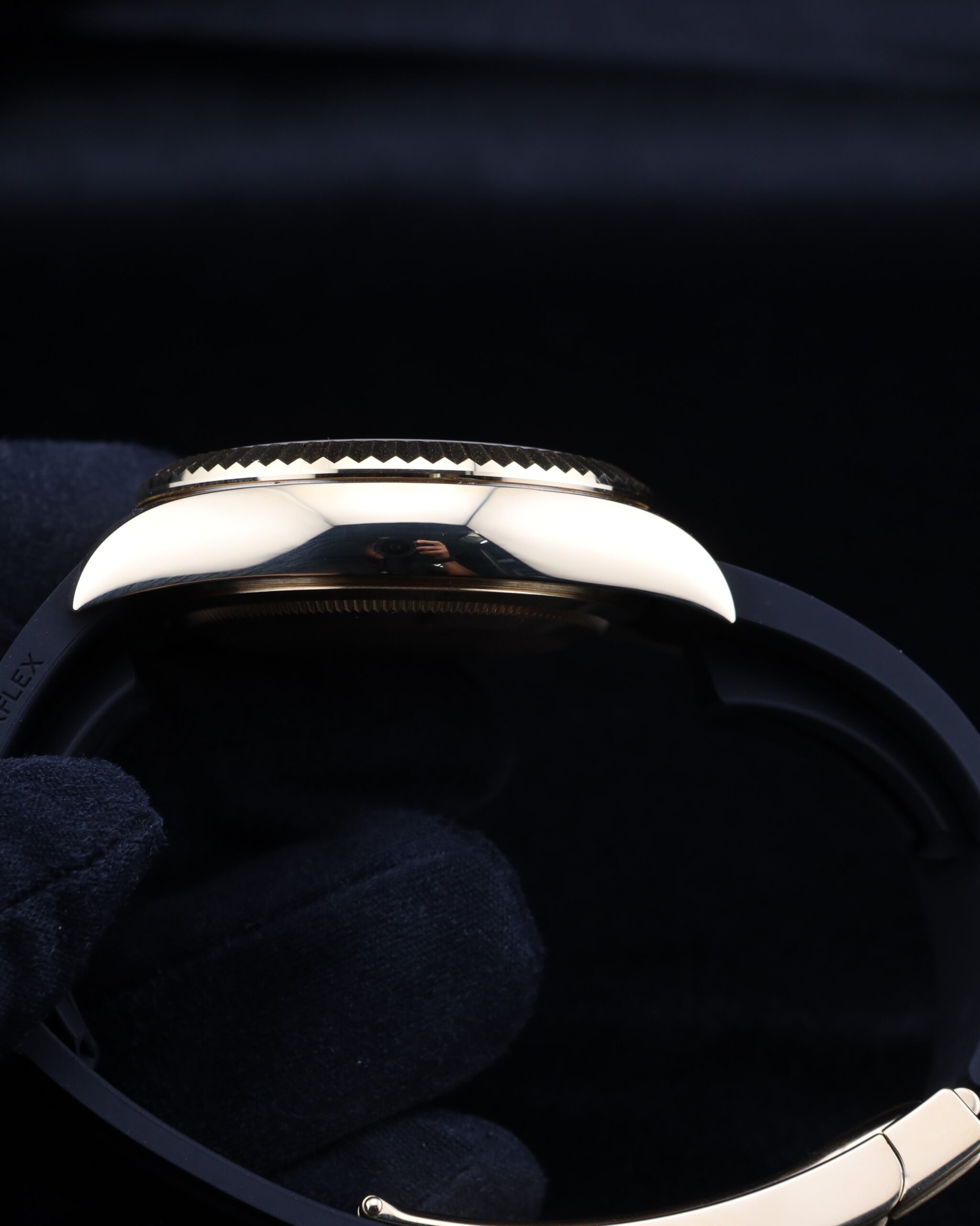 Classic pre-owned automatic dress watch