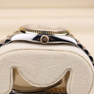 Pre-owned moonphase wrist watch with leather strap