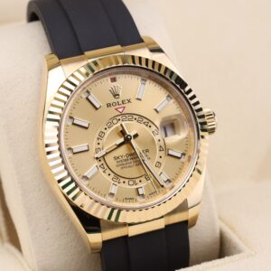 Vintage diver mechanical watch close-up