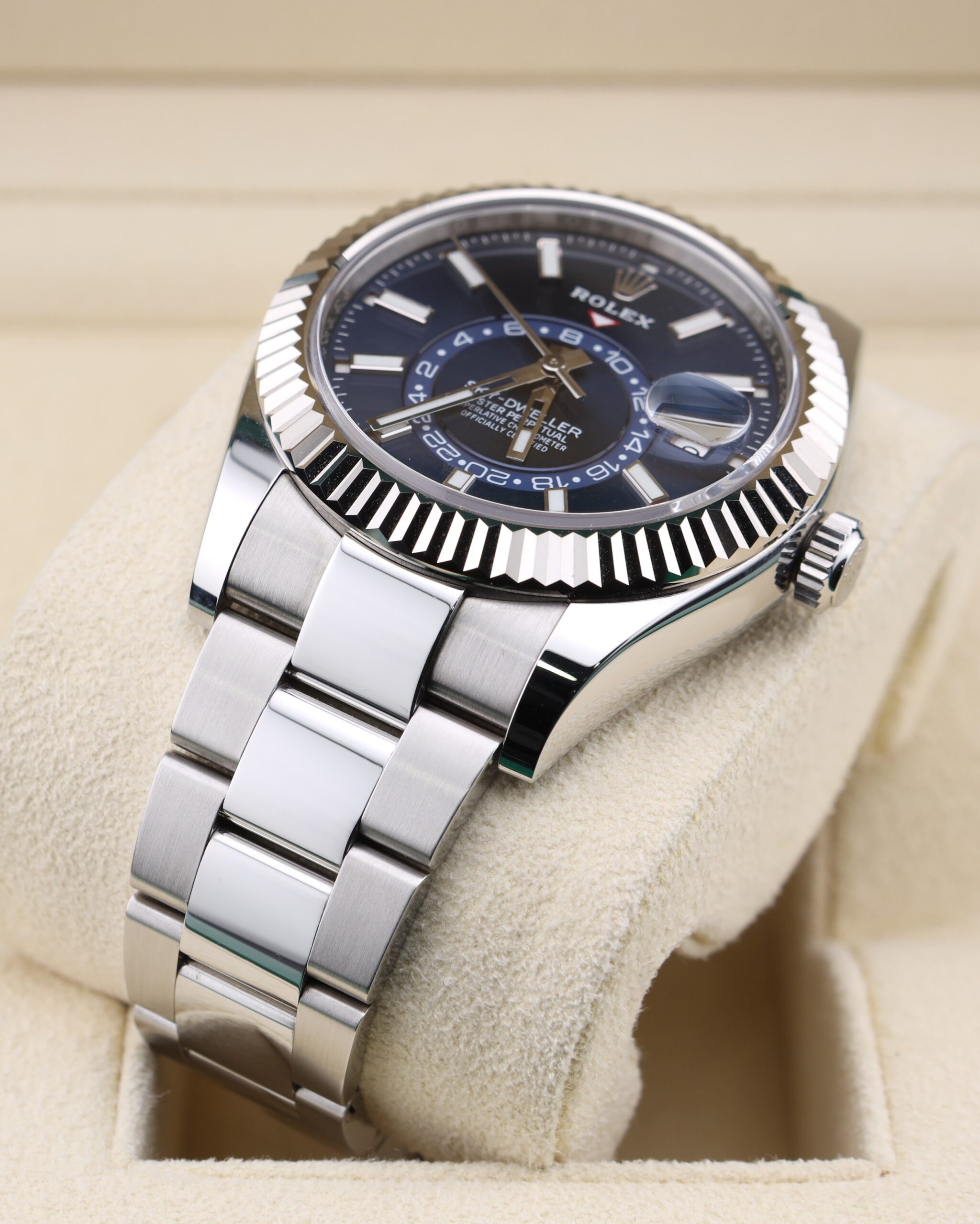 Pre-owned stainless steel chronograph watch