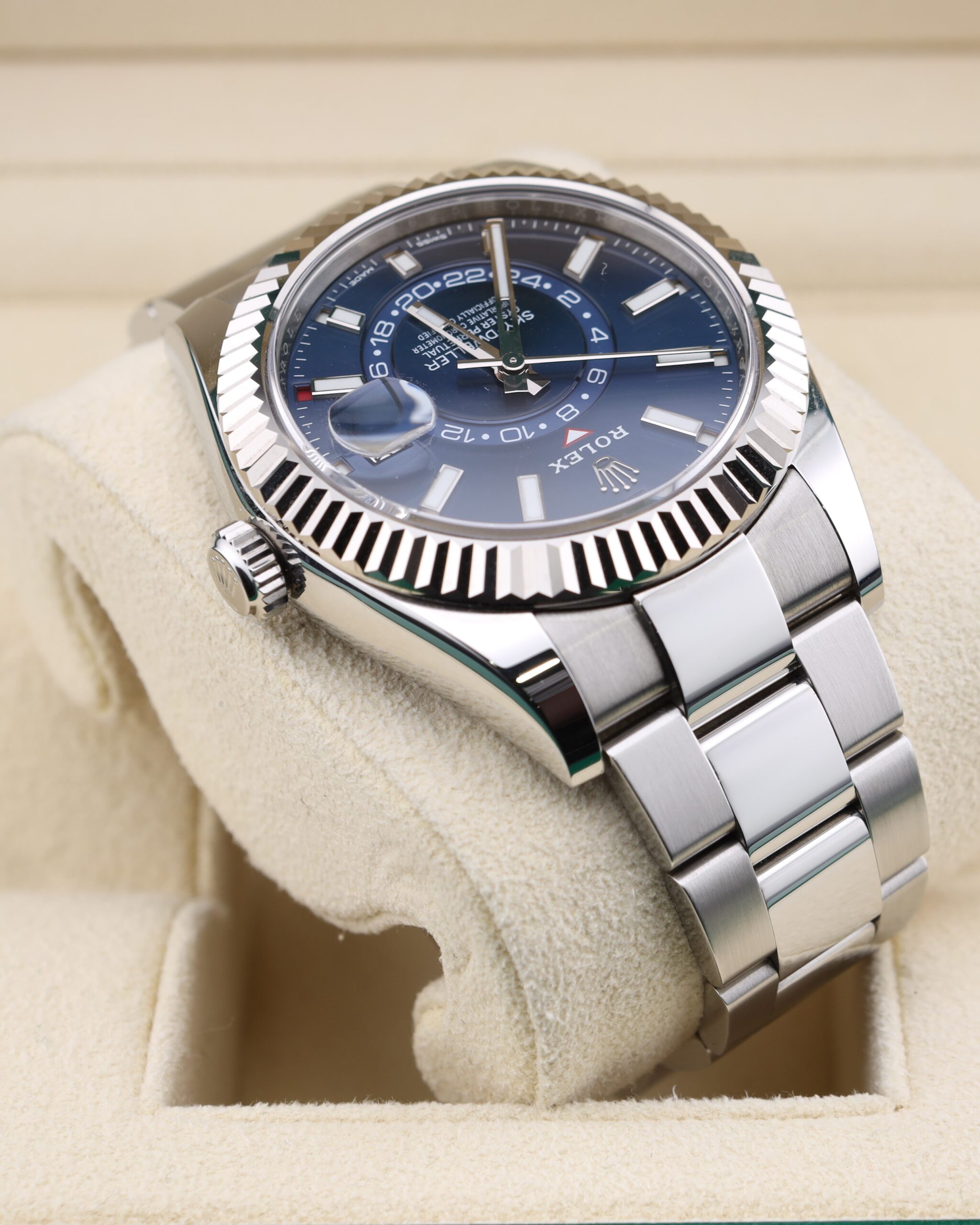 Classic men's vintage dress automatic watch