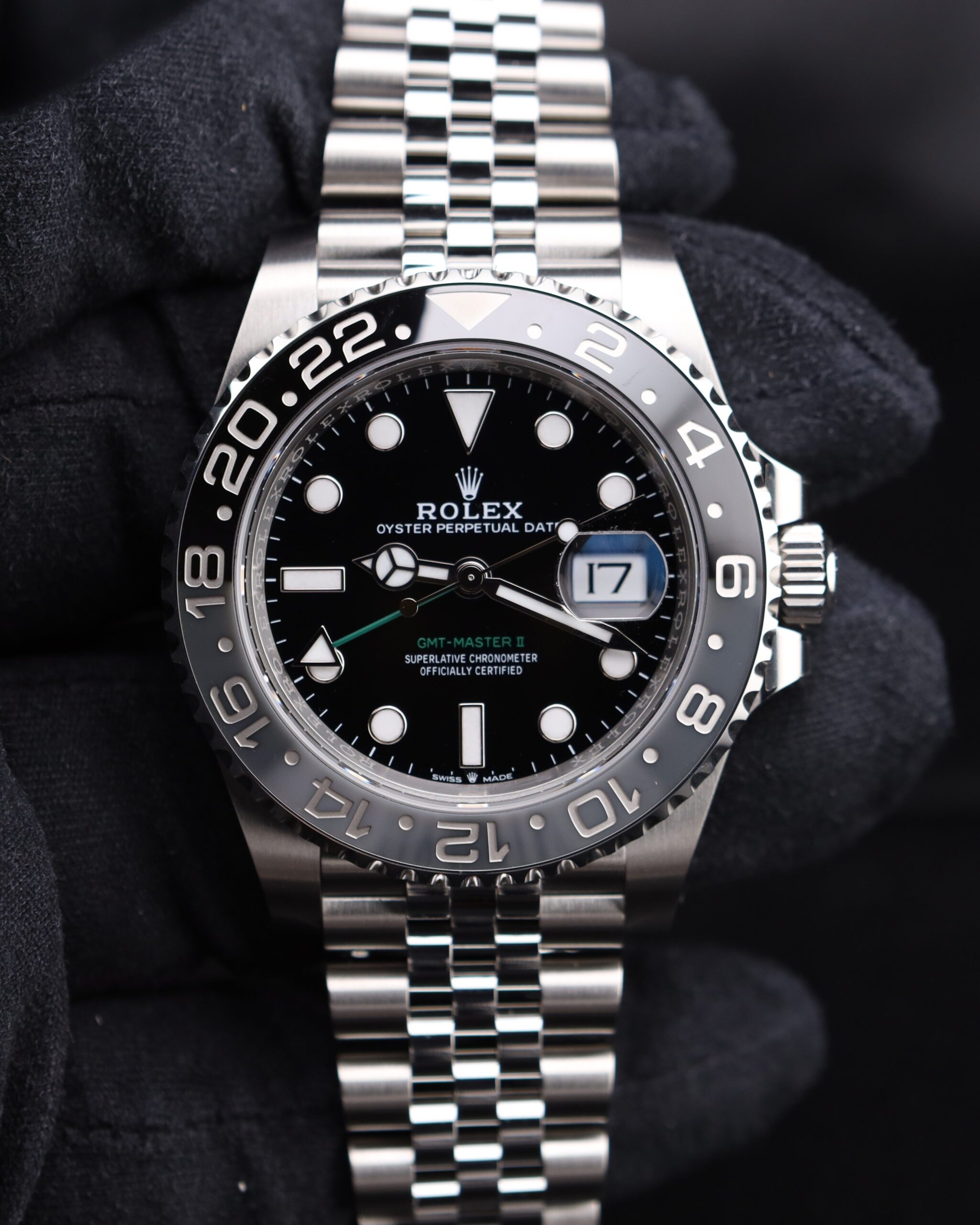 Classic pre-owned automatic dress watch