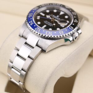 Men's vintage dress automatic watch with leather strap