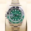 Vintage diver mechanical watch with rotating bezel
