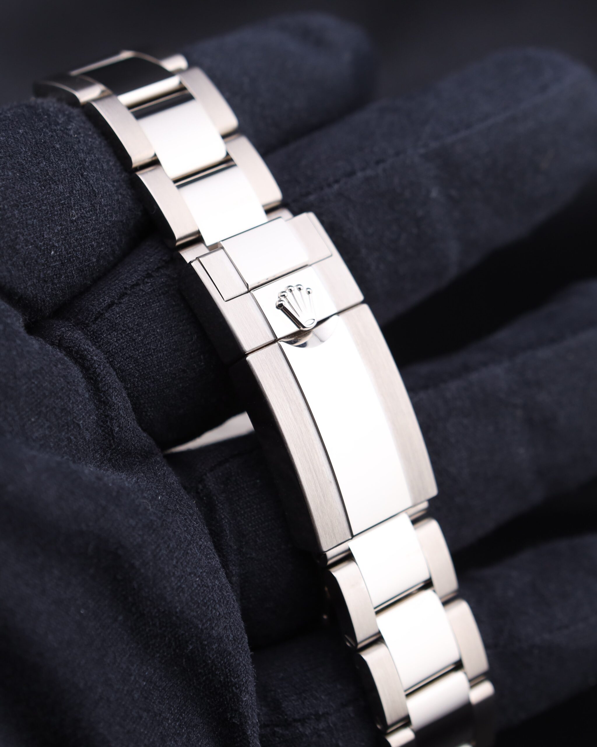 Pre-owned moonphase wrist watch dial