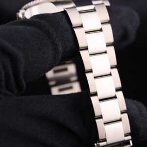 Men's vintage dress automatic watch close-up