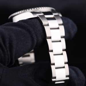 Pre-owned stainless steel chronograph watch