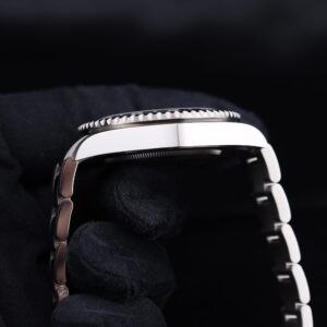 Pre-owned ladies automatic dress watch