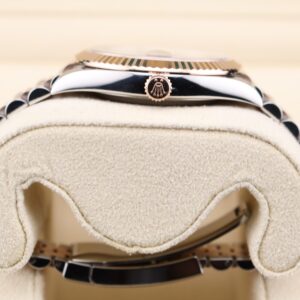 Pre-owned moonphase wrist watch with leather strap