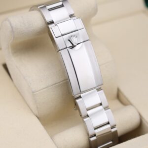 Men's vintage dress automatic watch close-up
