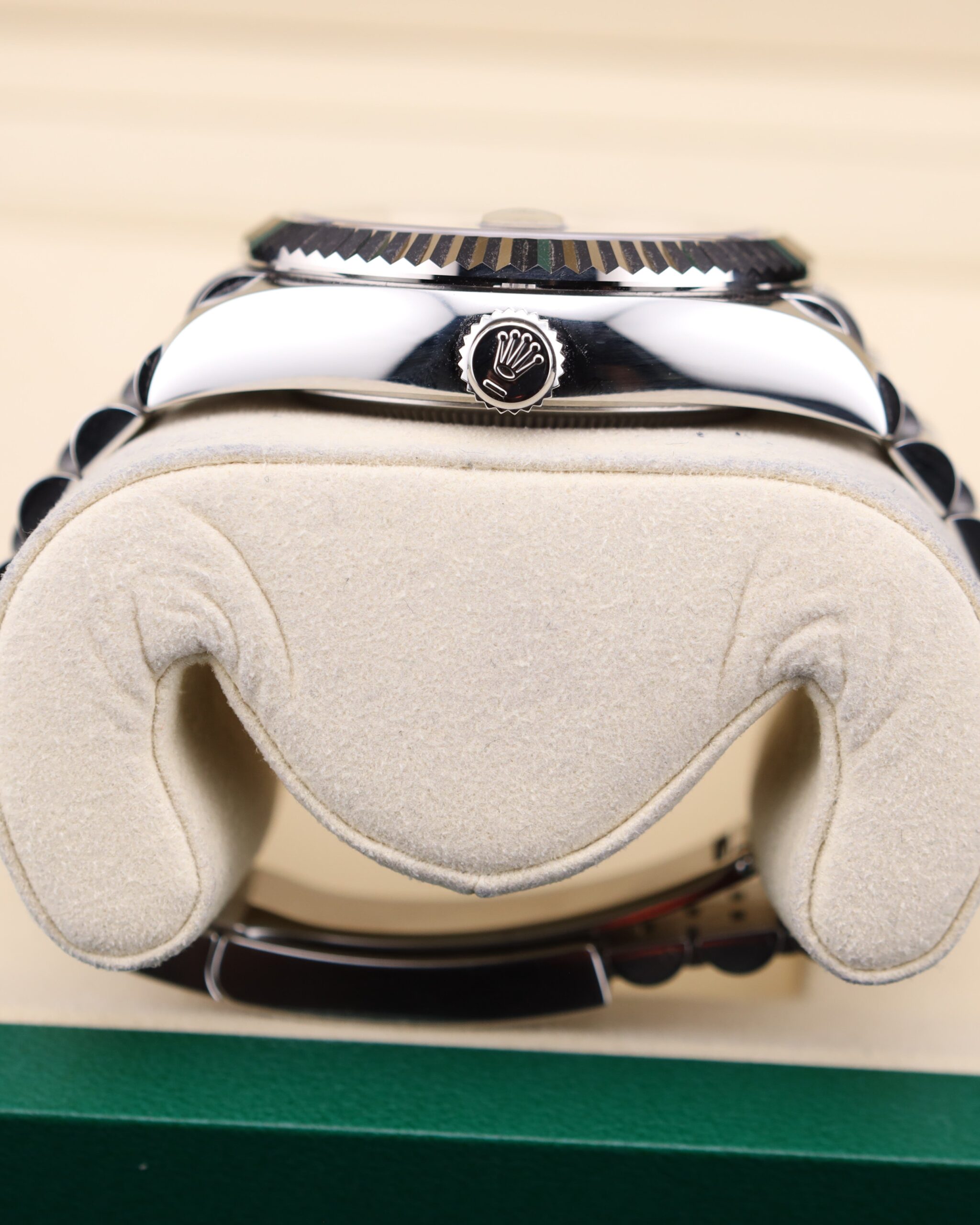 Classic men's vintage dress automatic watch