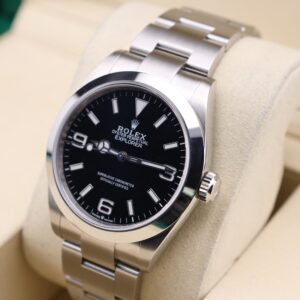 Men's vintage dress automatic watch with leather strap