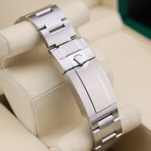 Pre-owned stainless steel chronograph watch