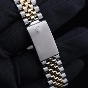 Men's vintage dress automatic watch dial