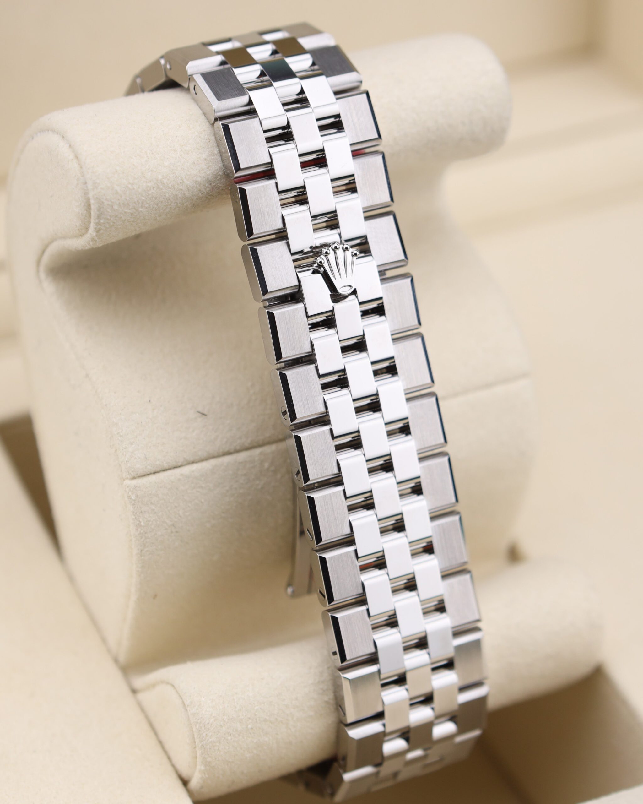 Pre-owned stainless steel chronograph watch