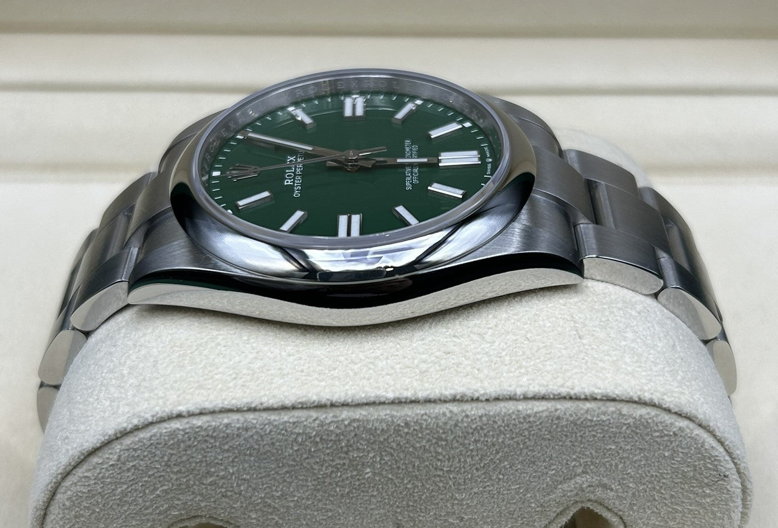 Green dial stainless steel automatic watch