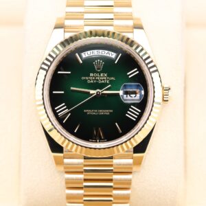 Pre-owned two-tone automatic dress watch