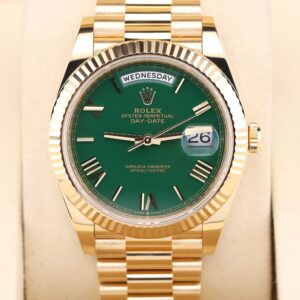 Rolex DayDate 40 green dial with Roman numerals